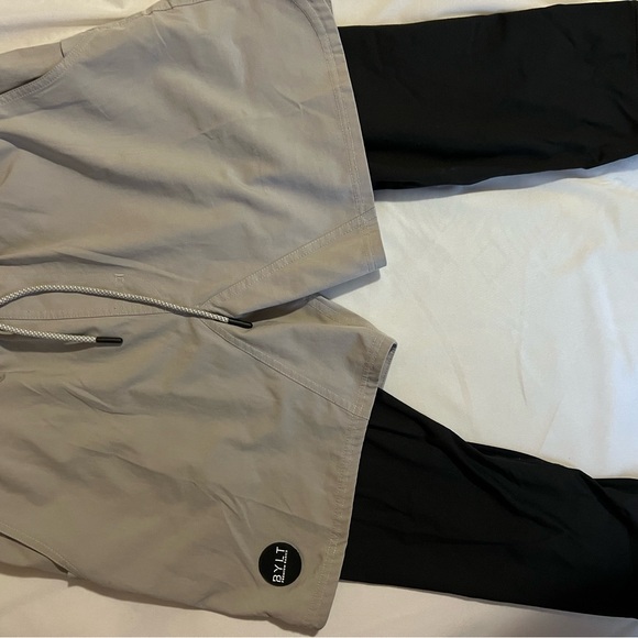 BYLT Basics Active short with liner - Picture 4 of 4